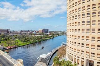 Aloft - Tampa Downtown - 8