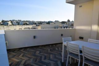 Two bedroom loft apartment with outdoor area, served with lift - Rabat - 3