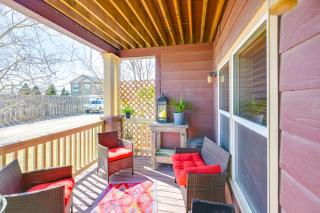 Ennis Vacation Rental with Balcony Walk to Downtown - Ennis - 9
