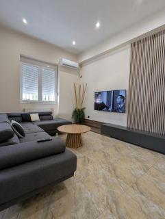 Moda home 3siblings - Athen - 0