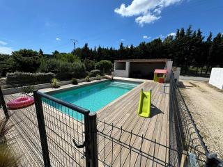 Appartement avec Piscine proche Avignon et Uzes - - 9