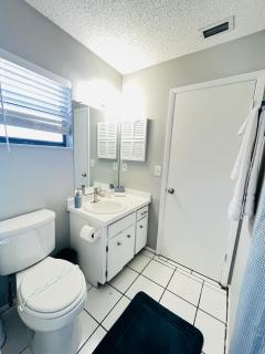 Beautiful cozy beach house 4u - Englewood - 4