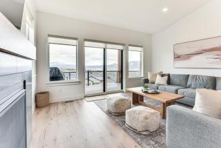 New Home with Amazing Views in Eden Less Than 6 Mi to Ski! - Eden - 7