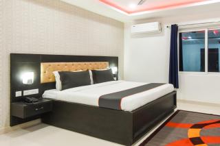 Hotel O Red Velvet Premium - 8