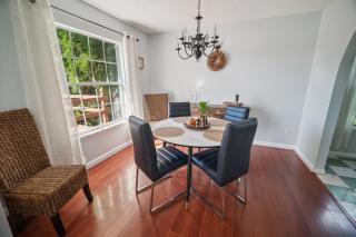 Pondside Perch - Your Waterfront Retreat home - 3
