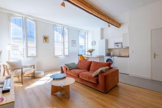 Designer & Bright Apartment on Rue Sainte-Catherine - Bordeaux - 4
