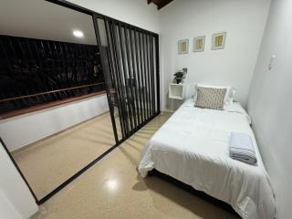 Casa Serene - Habitación Alba - Medellín - 7