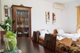 Erics Apartment - Sarandë - 2