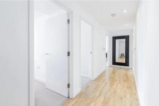 City of London 2BR Penthouse with Stunning Terrace Views - Londen - 3