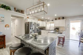 4 Mi to Lake Havasu Home with Views, Pool and Spa - 2