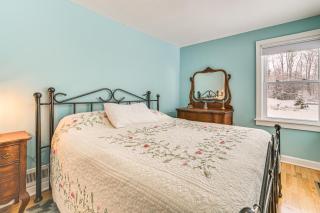 Walk to Lake Huron Beaches Home with Fire Pit! - Rogers City - 3