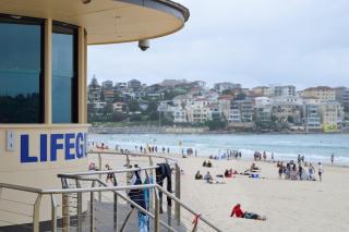 Beach Views, Grand Art Deco 2Bed - Sydney - 1