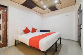 Hotel O Swastik - Sakardarā - 5