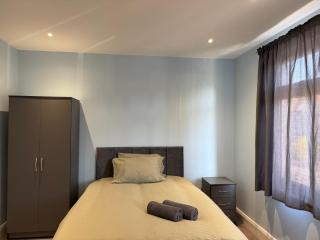 Thornton heath Serviced Accommodation - Thornton Heath - 3