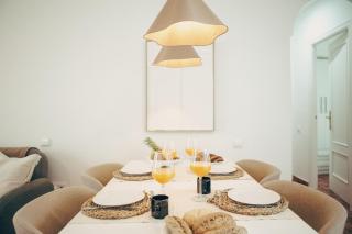 Azure Beachside Apartment - 50M from the Beach - 8