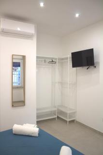 RealeBorbonica-Intero Appartamento Con Ampio Terrazzino - Portici - 8
