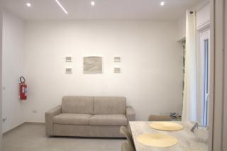 RealeBorbonica-Intero Appartamento Con Ampio Terrazzino - Portici - 5