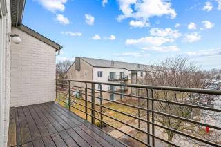 Apartmint at The Emerson Apartments - Ann Arbor - 6