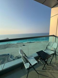 sand and beach haven at Ajman Corniche! - Dubai - 1