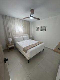 3Br Villa Oasis Downtown Punta Cana with Private Jacuzzi - Punta Cana - 8