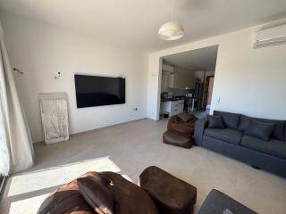 Chic 1 BR with private jacuzzi - Banī Ghālib - 9