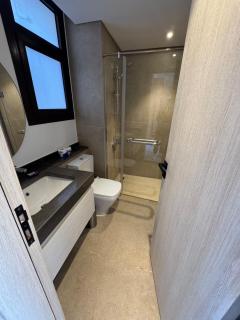 Chic 1 BR with private jacuzzi - Banī Ghālib - 5