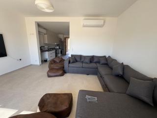 Chic 1 BR with private jacuzzi - Banī Ghālib - 1