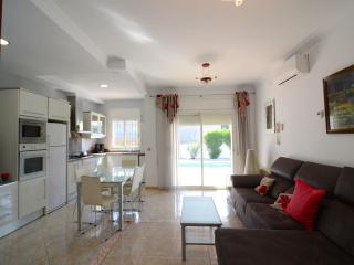 Villa in LEscala with Swimming Pool - L'Escala - 2