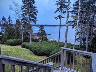 Oceanfront Crackling Cove Cottage Family firer pit slleeps 6 - Gouldsboro - 2
