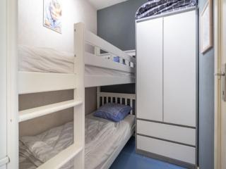 Studio in Coastal Belgium with Sea Views - 8