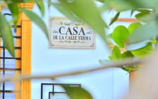 Lujosa Casa Colonial de 7 Hab en el Centro Histórico - Bogotá - 1