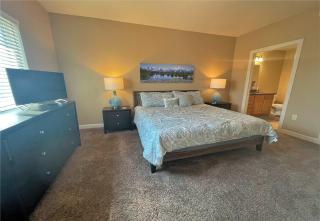 Deluxe Downtown Condo Close to Everything! - Salt Lake City - 3