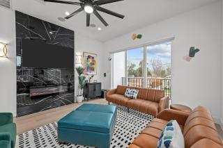 Elegant home with Houston cityscape and rooftop - Houston - 0