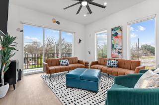 Elegant home with Houston cityscape and rooftop - Houston - 2
