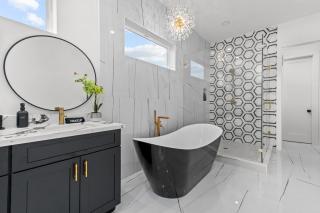 Elegant home with Houston cityscape and rooftop - Houston - 9