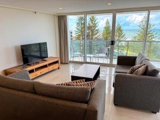 Peninsula Resort - Apartments by Gold Coast Holidays - Gold Coast - 6