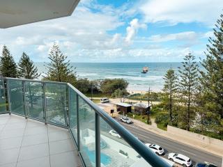 Peninsula Resort - Apartments by Gold Coast Holidays - 3