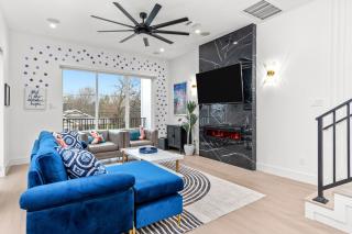 Luxe, Rooftop, 2 miles to Toyota Center - Houston - 0