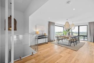 Peninsula Hot Springs Designer Home - Fingal - 4