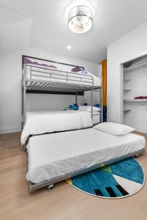 Luxe, Rooftop, 2 miles to Toyota Center - Houston - 2