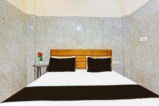 Hotel O SHRI HARI PRIYA DHAM - Mathura - 1