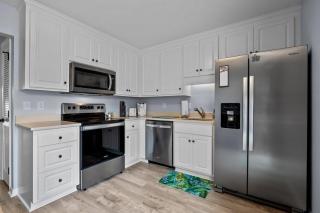 Anchors Away Unit 4 Duplex - Atlantic Beach - 6