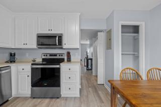 Anchors Away Unit 1 Duplex - Atlantic Beach - 4