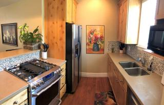 Modern Townhome Near the Center of the City - Salt Lake City - 8