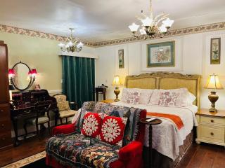 Barker Houe 1# Suite-heart of oldtown - Niagara on the Lake - 5