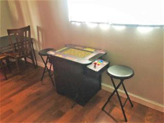 Huge Fully Updated 7-bedroom Home in Millcreek - Murray - 1