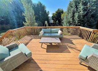 8-Bedroom Home Near the Foot of the Rocky Mountains - 7