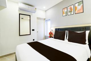 Townhouse Aarav Business Hotel - 9