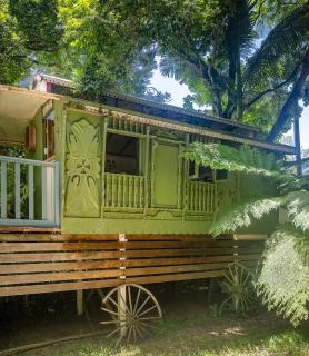 Beautiful Unique Cottage -Pet-Friendly-walk to town - Bangalow - 2