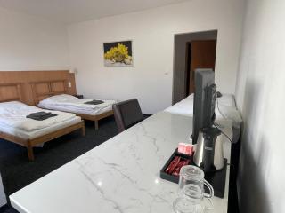 Hotel Joker - Obrnice - 5
